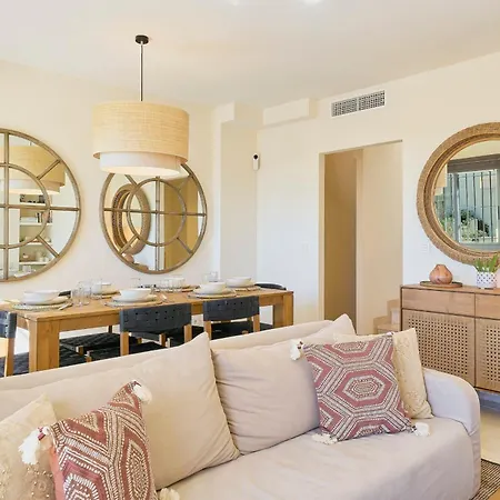 All About Casa Bella 度假居